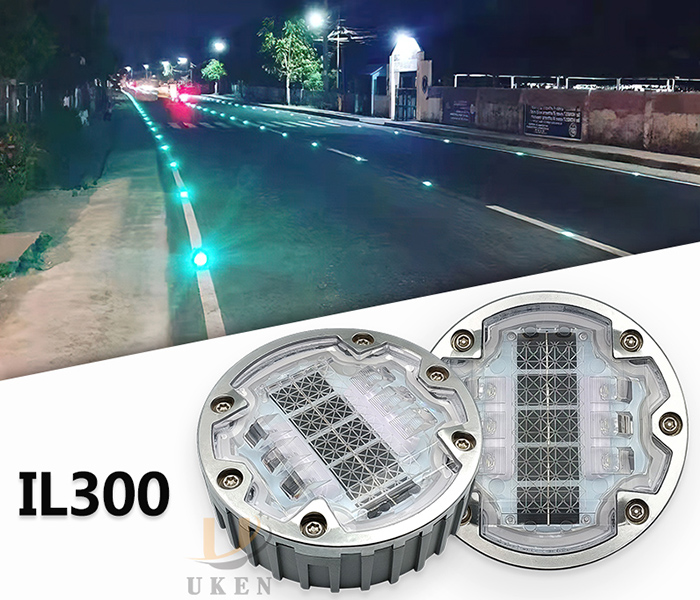 IL300-143 Solar Road Stud Light
