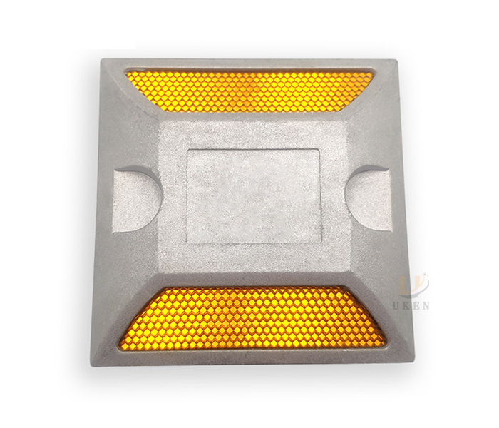 R007 Aluminum Reflective Road Stud