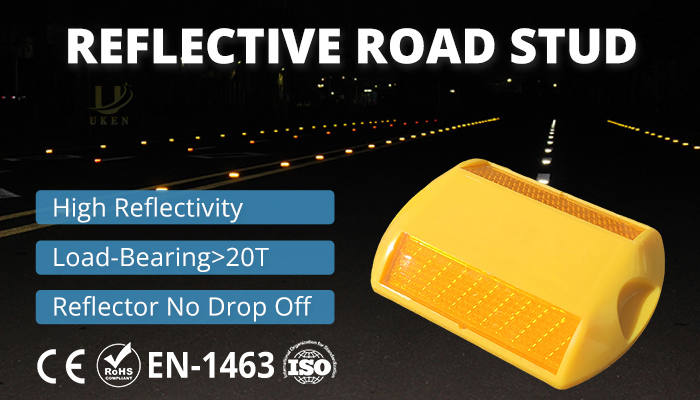 R001 Reflective Road Stud