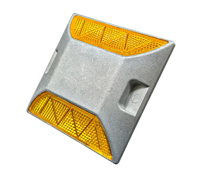 r010 road studs