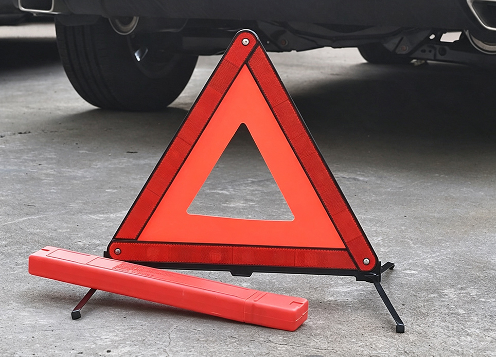 traffic warning triangle